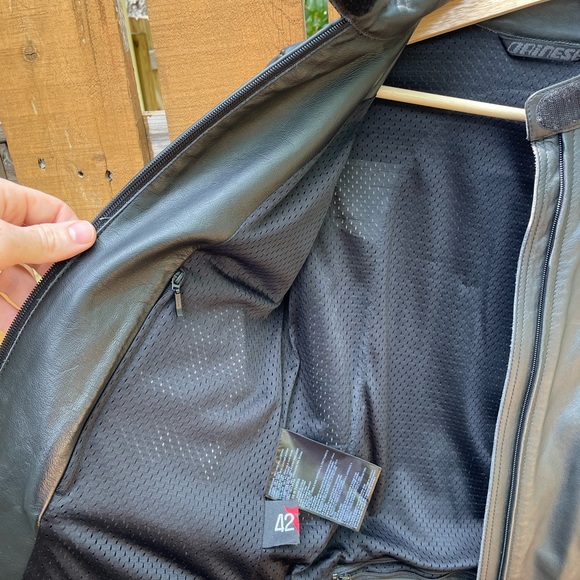 Dainese Molvena Women’s Classic Motorcycle Jacket 42 - Picture 8 of 11